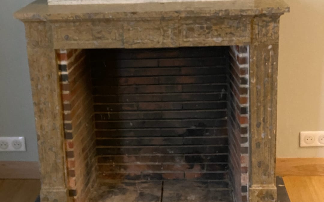 Cheminée, réédition, Le Marais, Paris